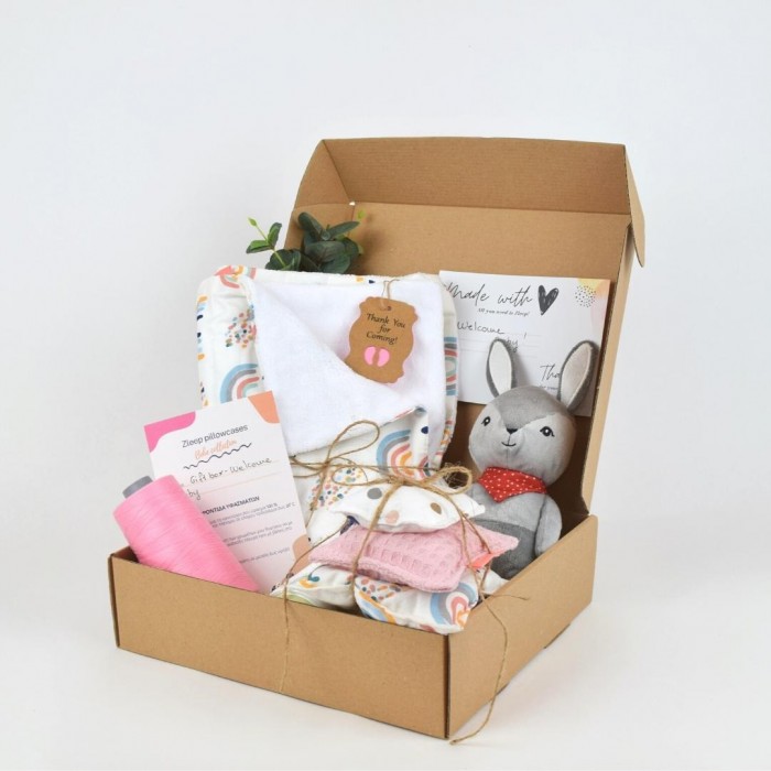 Welcome Baby GIRL - Gift Box